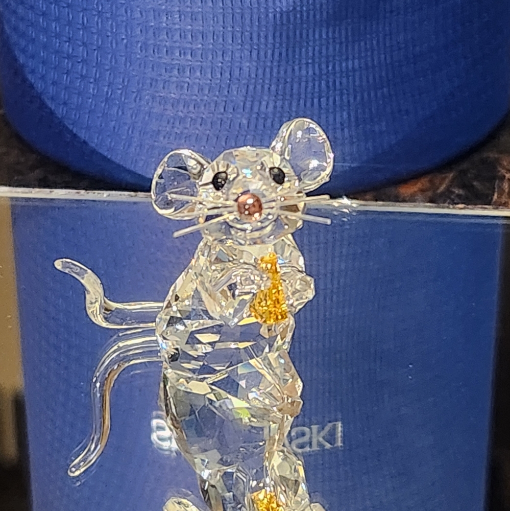 Rare- Swarovski Crystal mouse 🐁 w cheese (2013 ISSUE) 5004691